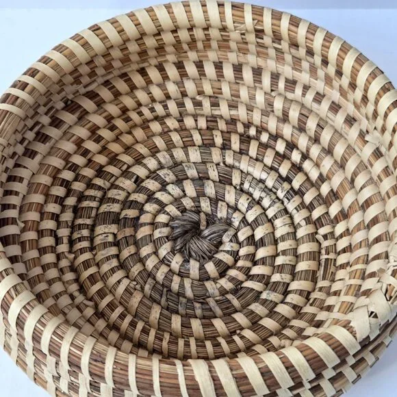 South Carolina Sweetgrass Gullah Basket 7" Round Catch All Handmade - Picture 11 of 14